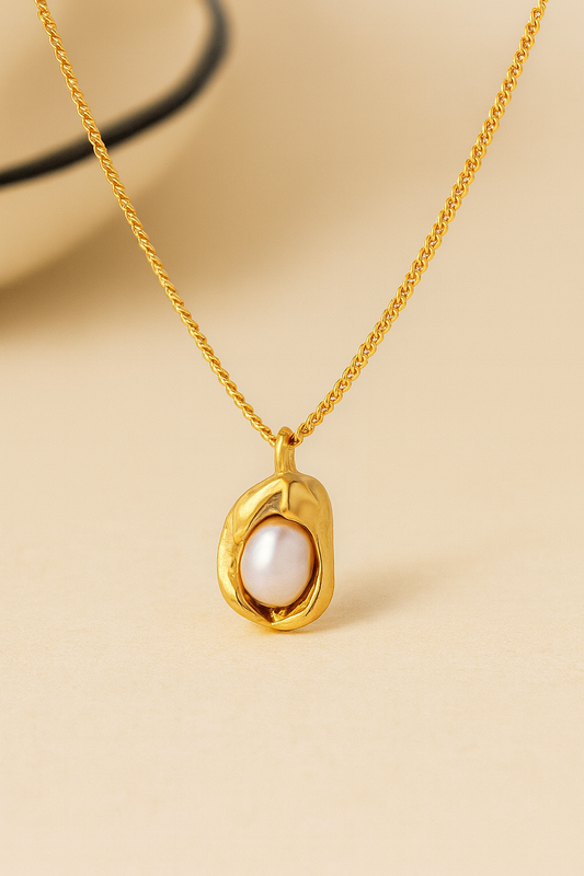 Colgante simple y clásico .