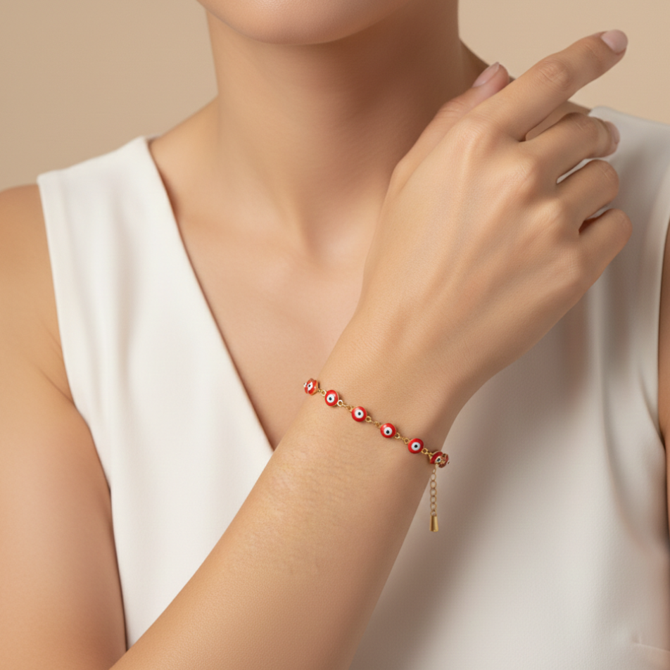 ✨ Pulsera Ojo Protector en Acero de Titanio Dorado ✨